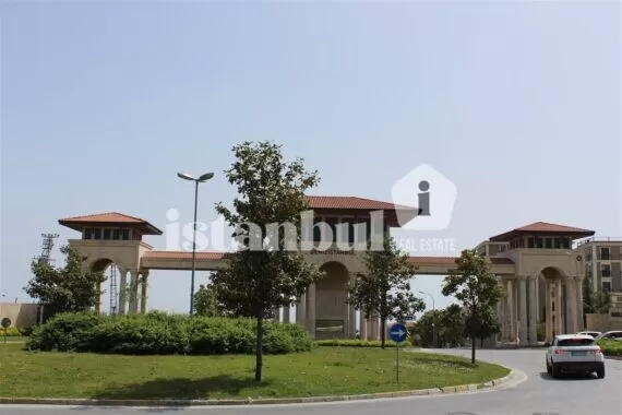 exterior deniz istanbul real photo houses for sale in istanbul entrance