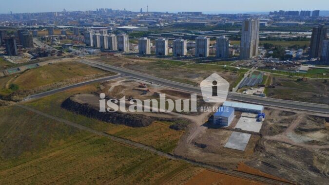 real photos Tual Bahcekent commercial property for sale in a new town in Bahcesehir basaksehir istanbul turkey property and citizenship real photos