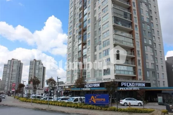 Avrupa Konutlari Başakşehi̇r real photo commercial property for sale in Istanbul Turkey real estate and citizenship