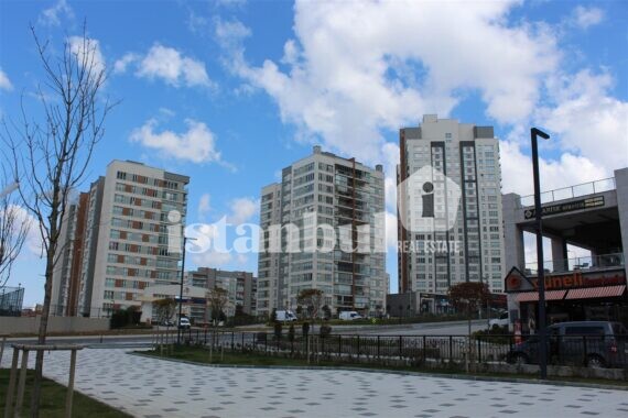 Avrupa Konutlari Başakşehi̇r real photo commercial real estate for sale in Istanbul Turkey real estate and citizenship