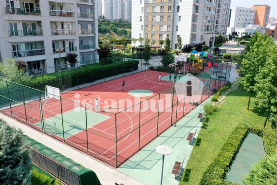 Avrupa Konutları TEM 2 Project offers luxurious flats tailored for individuals seeking Turkish citizenship.