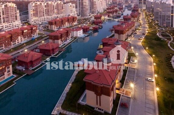 Bosphorus City Luxurious villas for sale in Kucukcekmece Istanbul turkey real estate and property for sale and citizenship