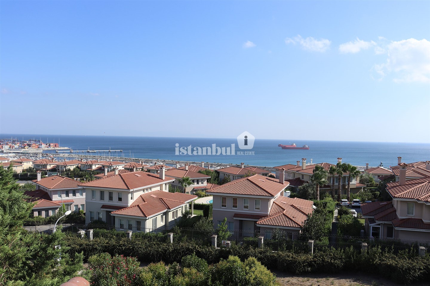Kalyon Marina Villaları luxury houses and villas for sale in istanbul turkey