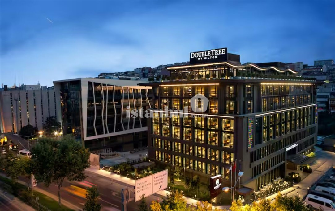 DoubleTree Hilton Piyalepasa