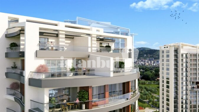 Immerse yourself in the energy of Tual Adalar’s urban community while exploring Turkish citizenship benefits.