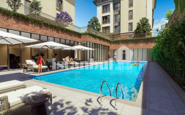 ozak-gokturk-duyu-outdoor-pool